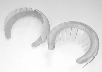 MUSTAD-RACE-GLU-Kunststoffeisen mit Alukern (Paar) 