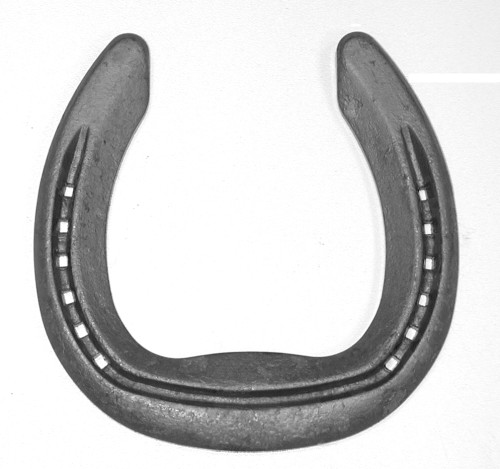 Artikelbild des Artikels “NBS-Eisen, leicht, 17x8/Gr.00, ger. Zehe, o.K. (Kt. a 20) “